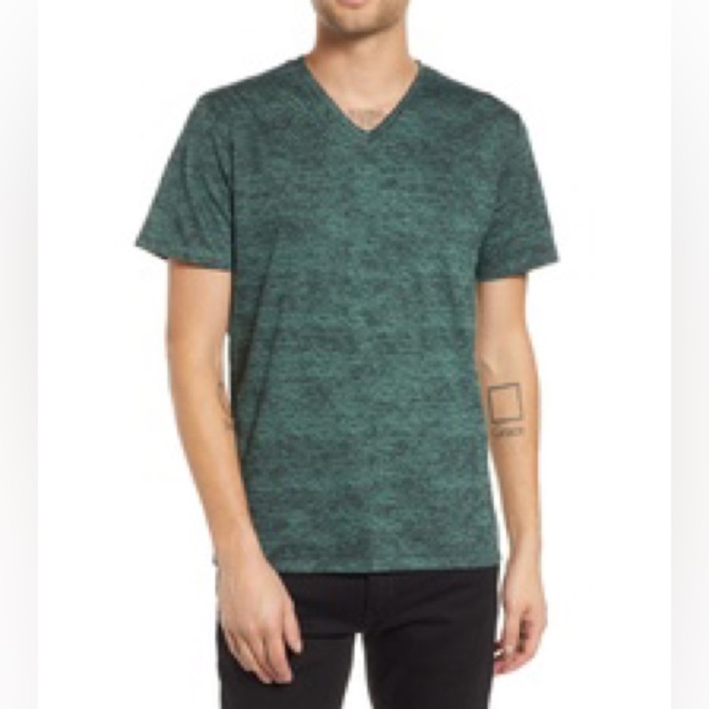 The Rail🦎V-Neck T-Shirt🌵
